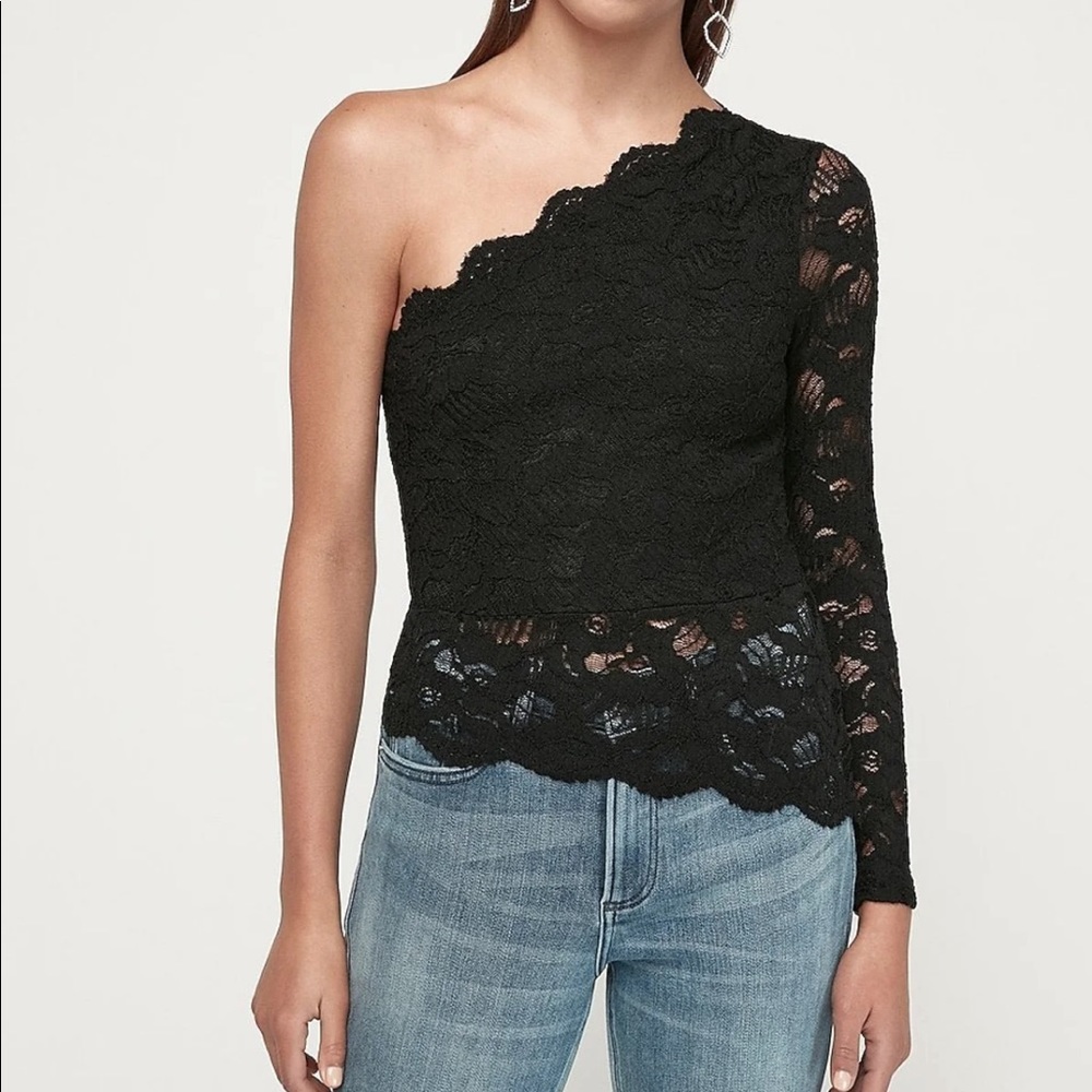 Express lace one sleeve top, size medium
